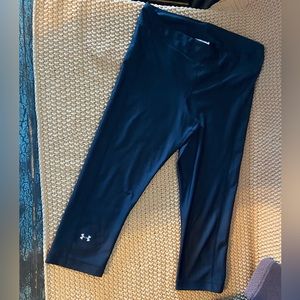 Under armor leggings black